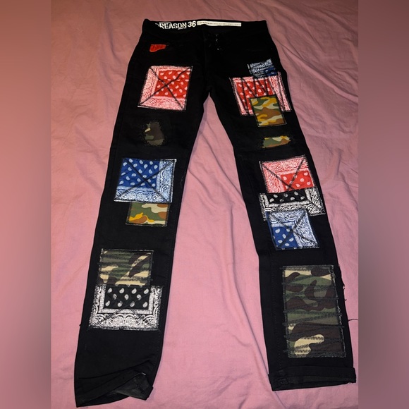 Jeans - Picture 3 of 3